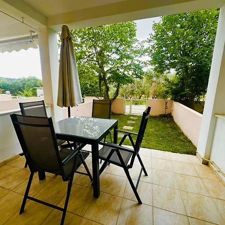 A&b Неа-Фокеа